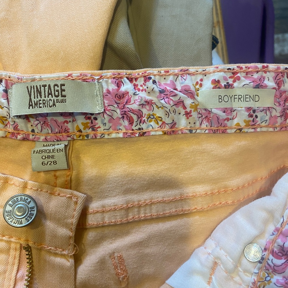 American vintage Soft color reminds me of orange sherbet. Great condition.